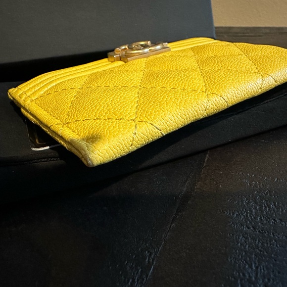 ******SOLD*****Chanel - Picture 6 of 8